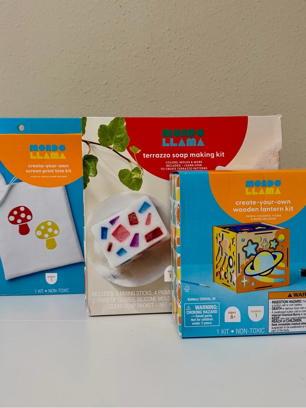 Art Kits bundle Mondo Llama Brand New - 3 Sets